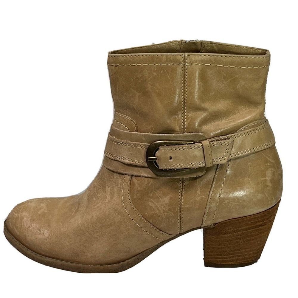 Eram Tan Western Ankle‎ Booties Size 8 US 40 EU Romania Buckle